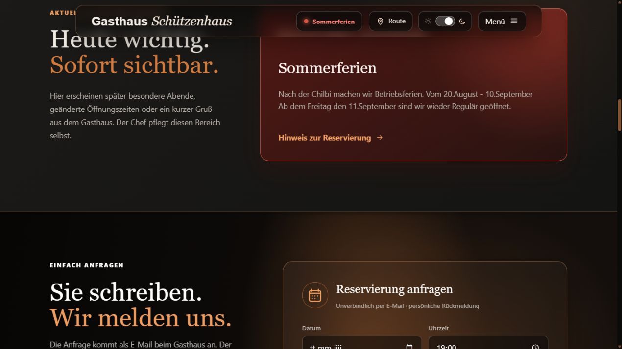 Dunkle öffentliche Ansicht des Bereichs Aktuelles ohne sichtbare Personen